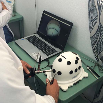 Fundamentals Of Arthroscopic Skills Training (FAST) workstation provides instructors with a way to standardize the assessment of proficiency in basic arthroscopic skills.